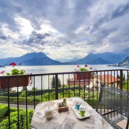 The Lakeview Loft Apartamento Varenna